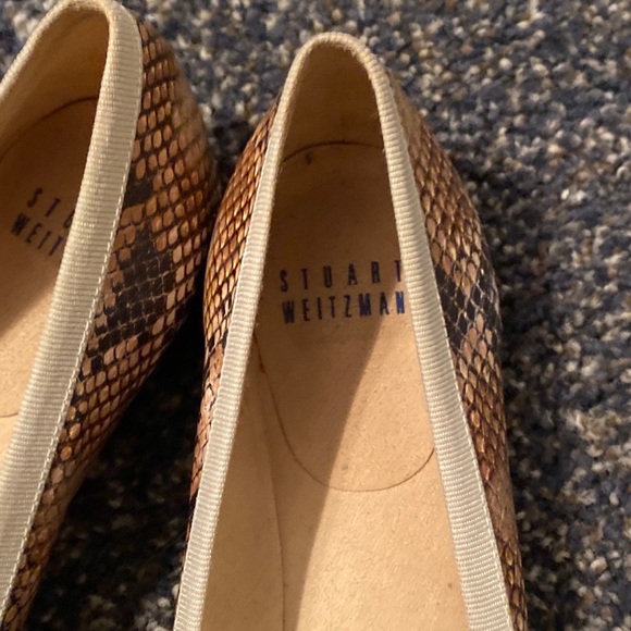 Stuart Weitzman Flats. Size 7 - Picture 4 of 6